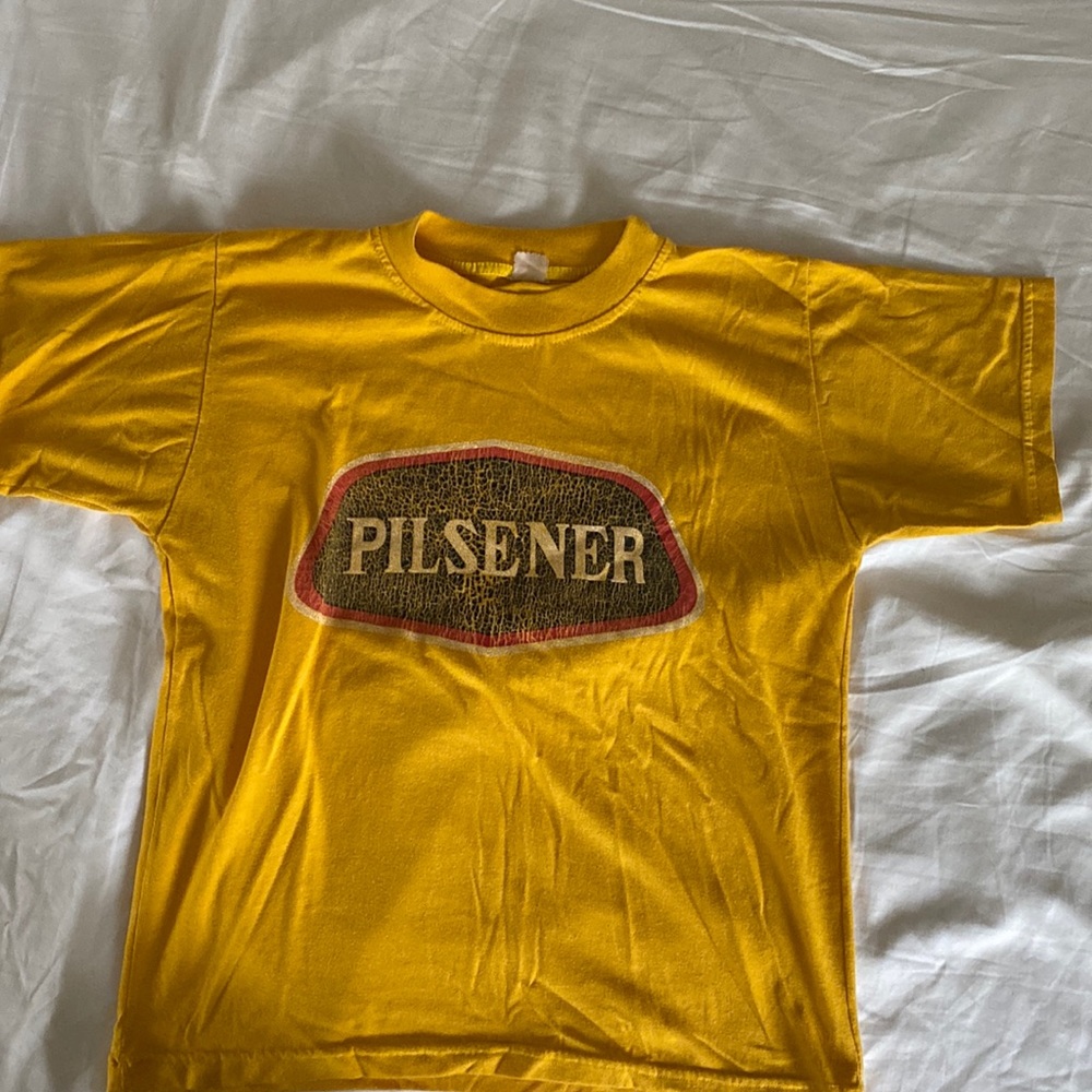 Vintage pilsener t-shirt, size small